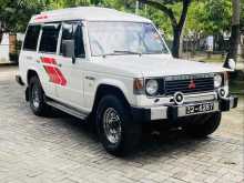 Mitsubishi Pajero Turbo Wagon 1989 SUV