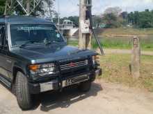 Mitsubishi Pajero Turbo Wagon 1990 SUV