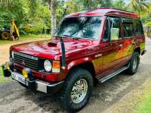 Mitsubishi Pajero Turbo Wagon 1989 SUV