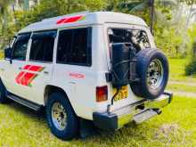 https://riyasewana.com/uploads/mitsubishi-pajero-turbo-1990-318384012104.jpg