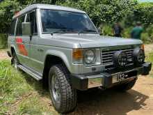 Mitsubishi Pajero Turbo Wagon CL049W With Electric Sunroof 1989 SUV