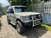 https://riyasewana.com/uploads/mitsubishi-pajero-v34-32206214172.jpg