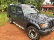 Mitsubishi PAJERO V36 1994 SUV