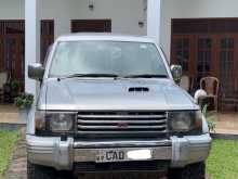 Mitsubishi Pajero V46 1993 SUV