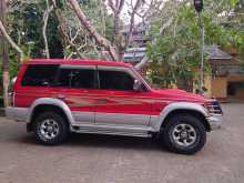 https://riyasewana.com/uploads/mitsubishi-pajero-v46-1995-246484412103.jpg