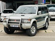 Mitsubishi Pajero V46 1994 SUV