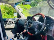 https://riyasewana.com/uploads/mitsubishi-pajero-v75-2004-259561312982.jpg