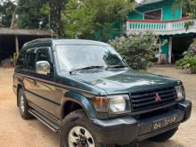Mitsubishi Pajero 1992 SUV