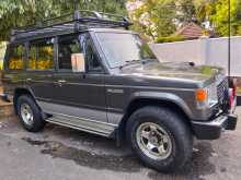 https://riyasewana.com/uploads/mitsubishi-pejaro-1985-1516290912583.jpg