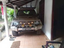 Mitsubishi Pajero 2.5 1993 SUV