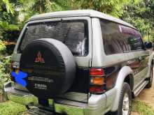 https://riyasewana.com/uploads/mitsubishi-pejaro-20705374203.jpg