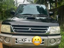 Mitsubishi Pejaro 4x4 2008 SUV