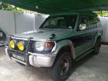 https://riyasewana.com/uploads/mitsubishi-pejaro-7811094282.jpg