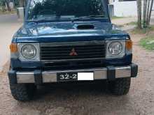 Mitsubishi Pajero 1985 SUV