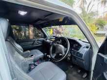 https://riyasewana.com/uploads/mitsubishi-pejero-1418121422733.jpg