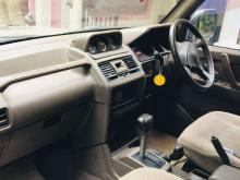 https://riyasewana.com/uploads/mitsubishi-pejero-211033146435.jpg