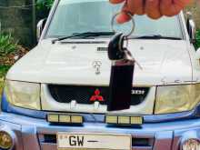 Mitsubishi Pajero IO 1999 SUV