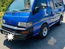 Mitsubishi PO15 2003 Van