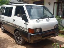 Mitsubishi PO5 1986 Van