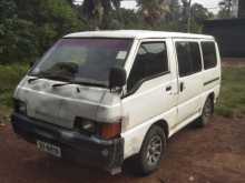 Mitsubishi PO5 1985 Van