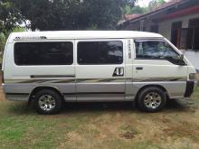 Mitsubishi Po15 1998 Van