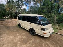 Mitsubishi Po15 1994 Van
