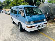 Mitsubishi Po15 1990 Van