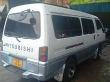 https://riyasewana.com/uploads/mitsubishi-po15-1991-413520512972.jpg