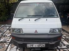 Mitsubishi Po15 2013 Van
