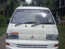 Mitsubishi Po15 1991 Van