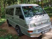 Mitsubishi PO15 2001 Van