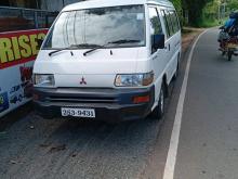 Mitsubishi Po15 2000 Van