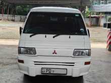 Mitsubishi PO15 2011 Van