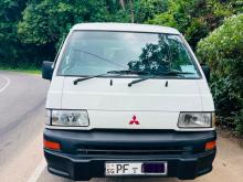 Mitsubishi PO15 2012 Van