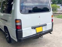 https://riyasewana.com/uploads/mitsubishi-po15-delica-3015433210302.jpg