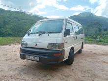 https://riyasewana.com/uploads/mitsubishi-po15-l300-618401117316.jpg