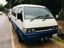 Mitsubishi PO15 1990 Van