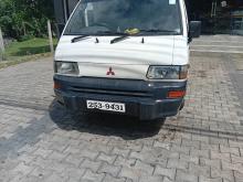Mitsubishi Po15 2000 Van