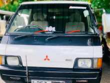 Mitsubishi Po5 1995 Van
