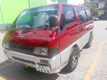 Mitsubishi PO5 1986 Van
