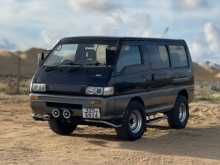 Mitsubishi PO5 P25 1989 Van
