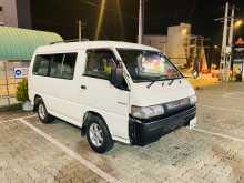 Mitsubishi Po5 1991 Van