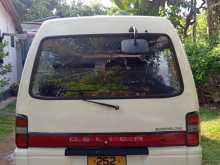 https://riyasewana.com/uploads/mitsubishi-po5-1994-111322112093.jpg