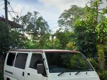 Mitsubishi PO5 1999 Van
