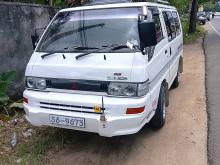 Mitsubishi Po5 1991 Van