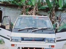 Mitsubishi PO5 1993 Van