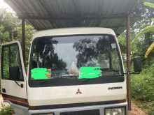 Mitsubishi Rosa 1987 Bus