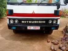 Mitsubishi Rosa Deluxe 1983 Bus