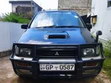 Mitsubishi RVR 1994 SUV