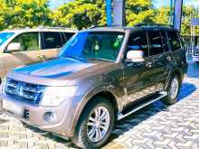 https://riyasewana.com/uploads/mitsubishi-shogun-18916294442.jpg